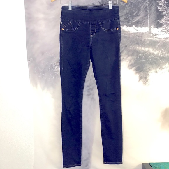Rock & Republic Denim - ✨Rock & Republic Fever 6✨